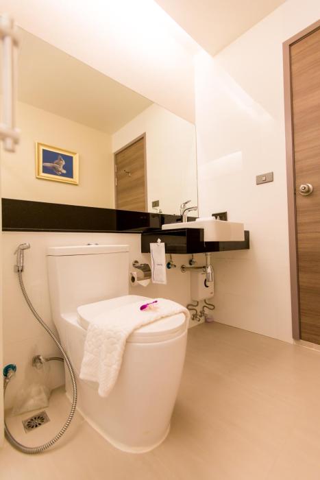 rung aroon hotel by le siri