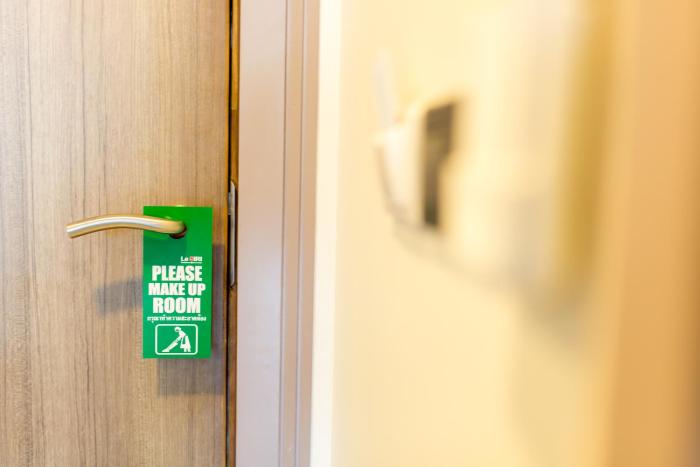 rung aroon hotel by le siri