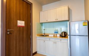 rung aroon hotel by le siri