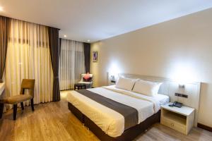 rung aroon hotel by le siri