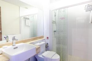 rung aroon hotel by le siri