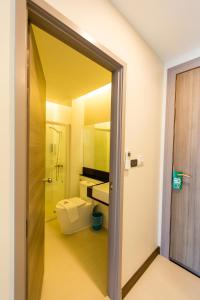 rung aroon hotel by le siri