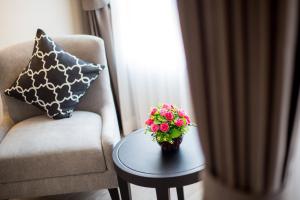 rung aroon hotel by le siri