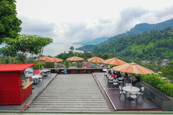 niagara hotel lake toba and resorts