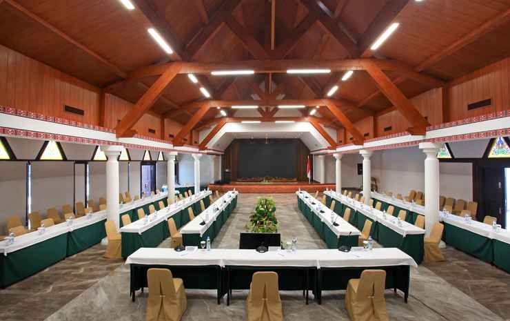 niagara hotel lake toba and resorts