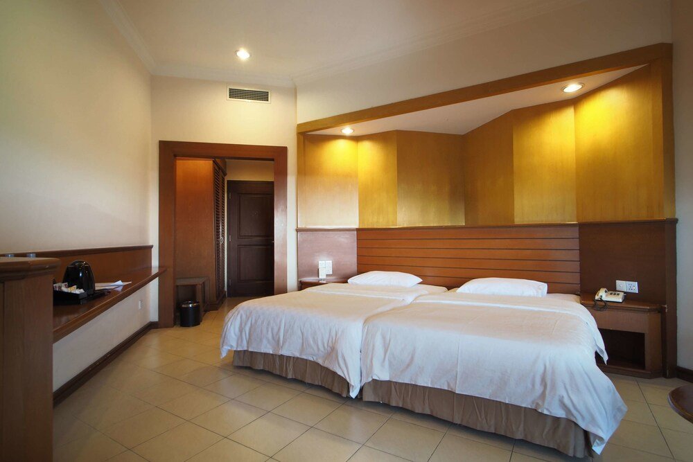 Niagara Hotel Lake Toba & Resorts,Simalungun>>Parapat,3 star