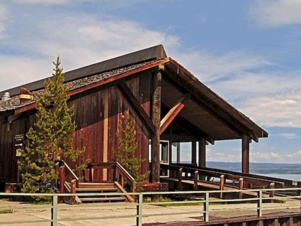 yellowstone national park