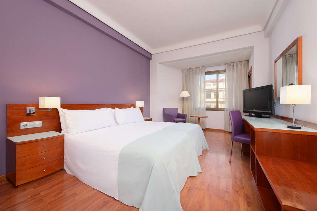 hotel madrid centro by melia ex tryp