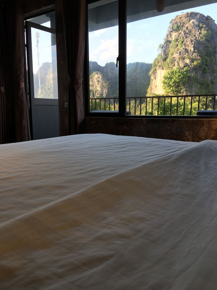 limestone view homestay
