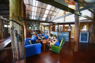 woolshed eco lodge