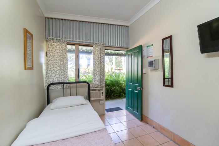 woolshed eco lodge