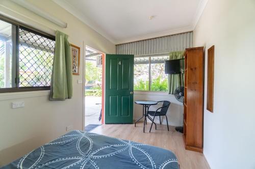 woolshed eco lodge