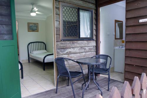 woolshed eco lodge
