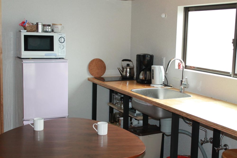 grapehouse koenji hostel caters to women