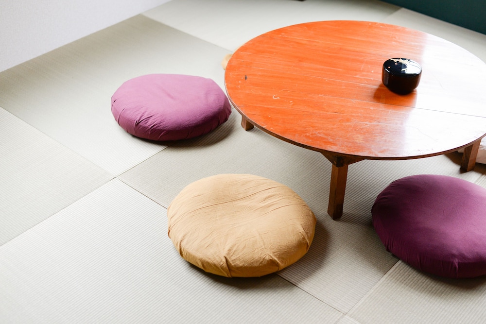 grapehouse koenji hostel caters to women