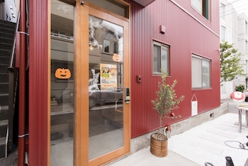 grapehouse koenji hostel caters to women