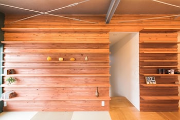 grapehouse koenji hostel caters to women