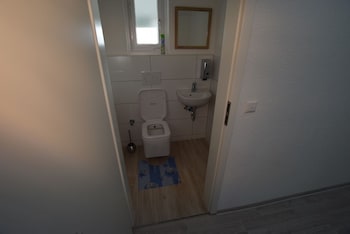 ab apartment 23 near cannstatter wasen