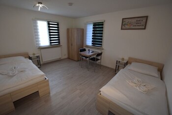 ab apartment 23 near cannstatter wasen