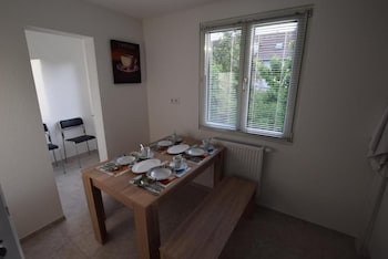 ab apartment 23 near cannstatter wasen