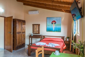 eden beach hotel