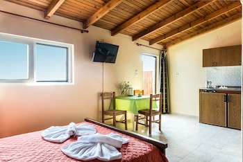 eden beach hotel
