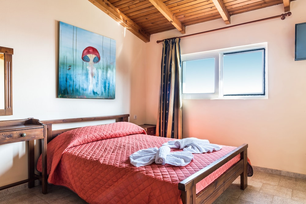 eden beach hotel