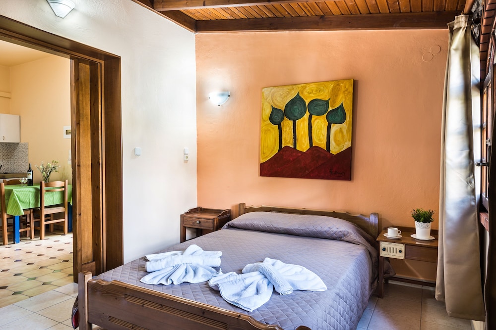 eden beach hotel