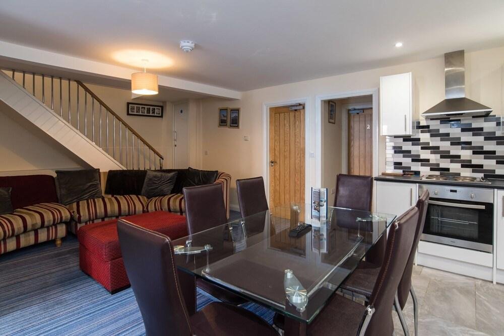 marine apartment