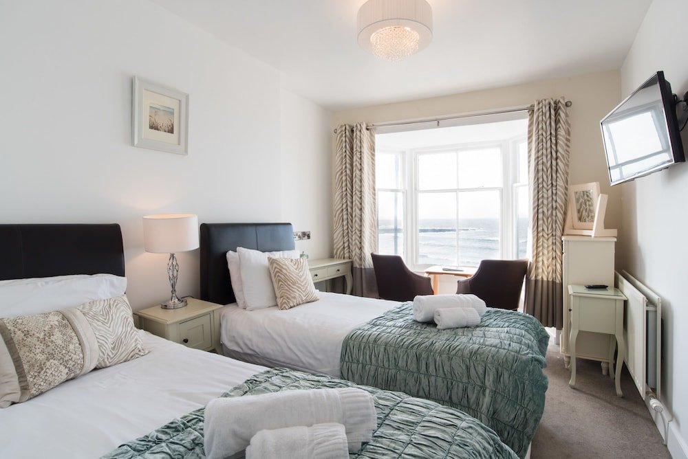 marine apartment