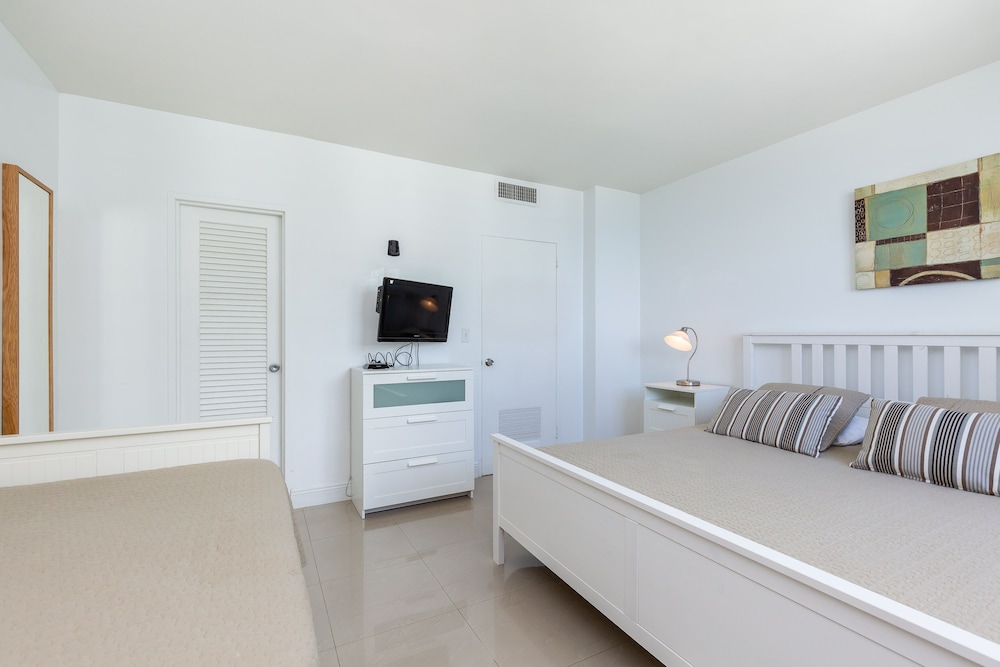 the tides ocean luxury suites