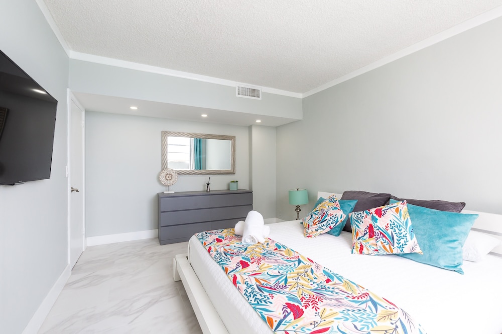 the tides ocean luxury suites