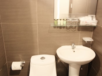 maxstays max style at fort victoria