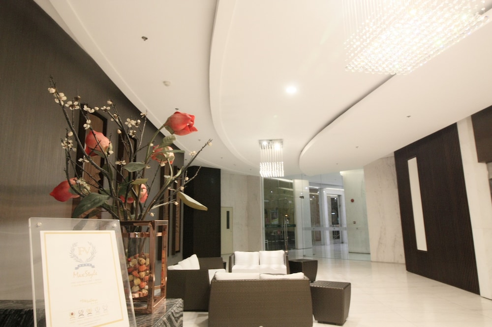 maxstays max style at fort victoria