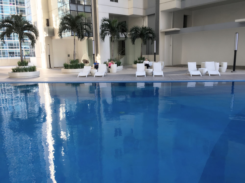 maxstays max style at fort victoria