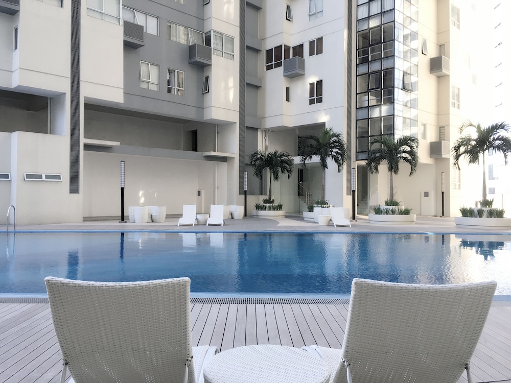 maxstays max style at fort victoria