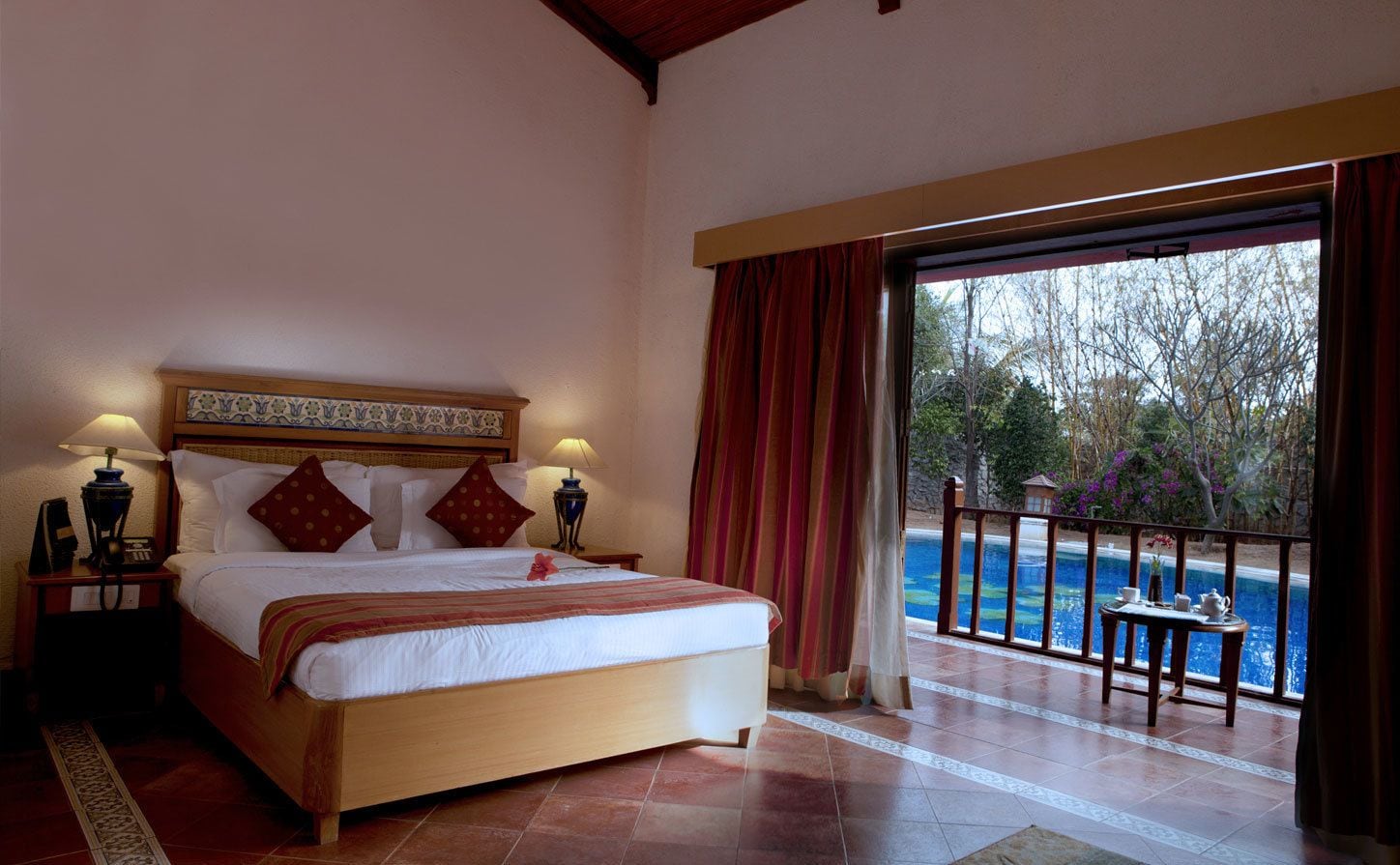 lagoon bay at leonia