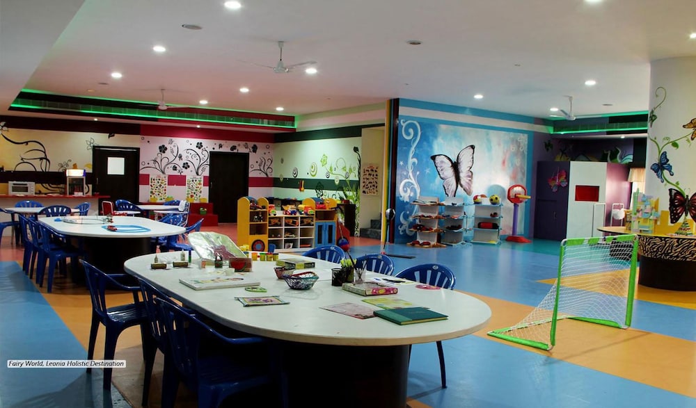 lagoon bay at leonia