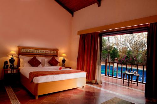 lagoon bay at leonia