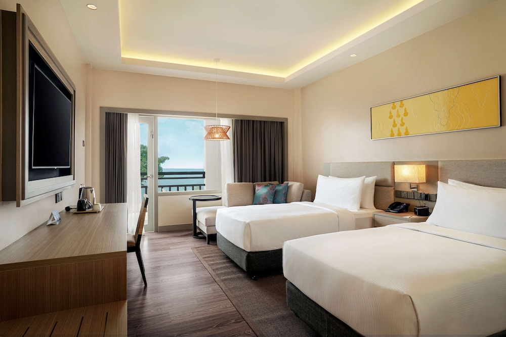 doubletree by hilton damai laut resort