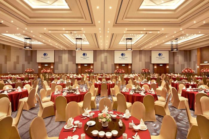 doubletree by hilton damai laut resort