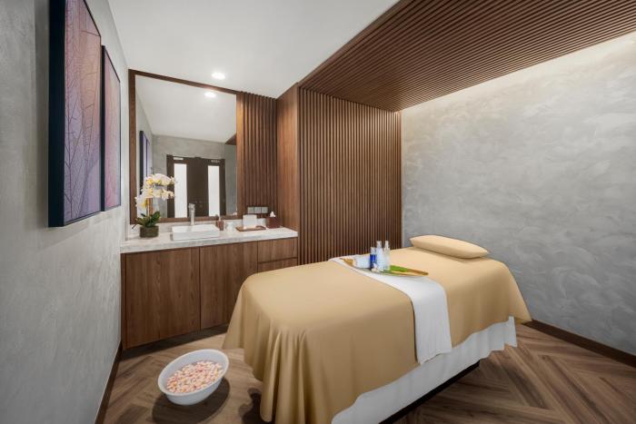 doubletree by hilton damai laut resort