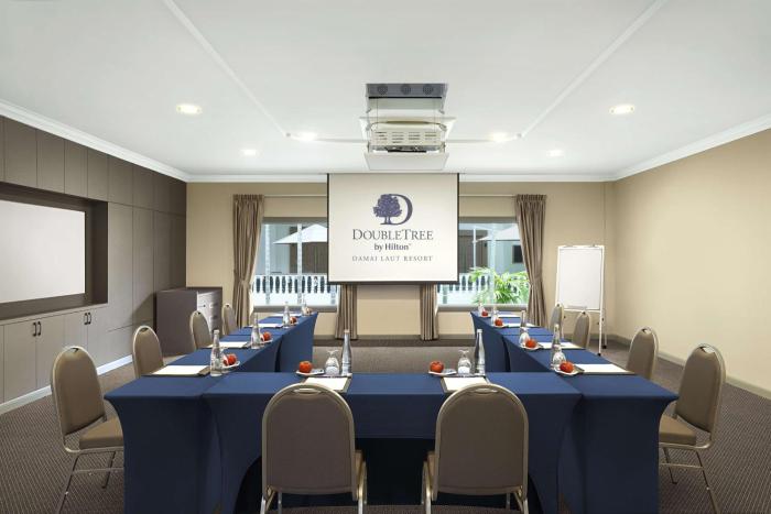 doubletree by hilton damai laut resort