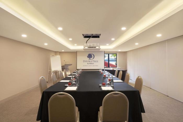 doubletree by hilton damai laut resort