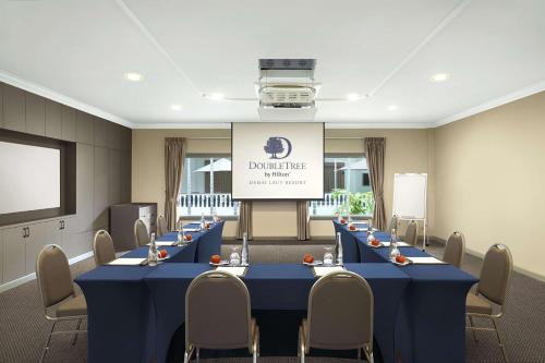 doubletree by hilton damai laut resort