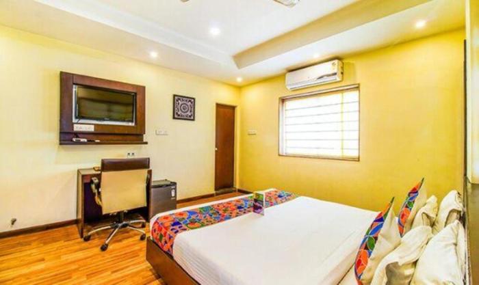 loharkar family hotel