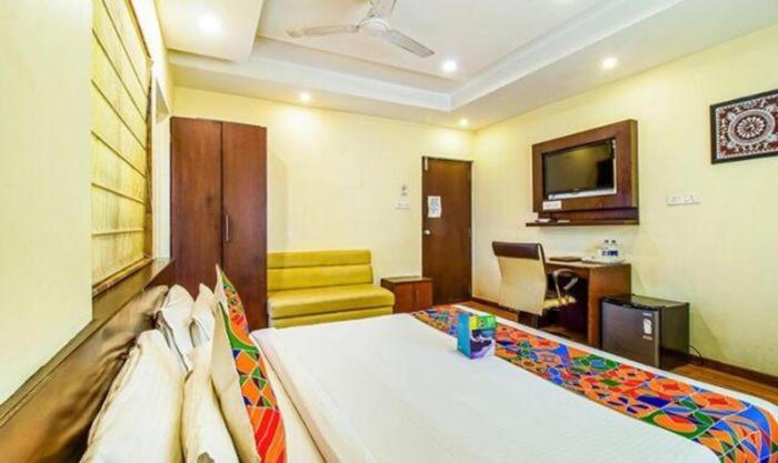 loharkar family hotel