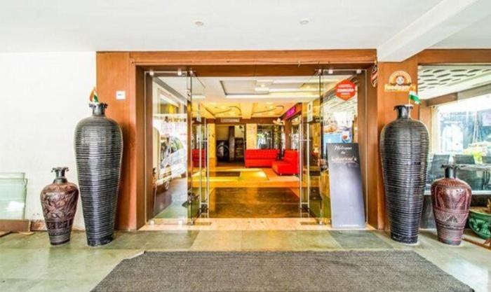 loharkar family hotel