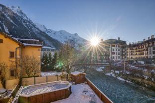 Chalet Hotel Les Gourmets,,3 star