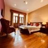 pepes house cuenca hotel and hostel